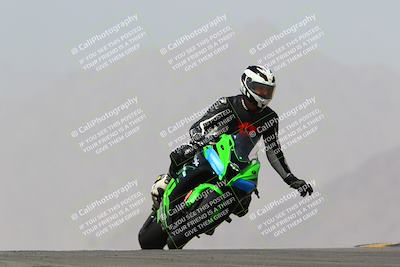 media/Mar-28-2022-Superbike Trackdays (Mon) [[b8603d0f67]]/Advanced Group (1pm-130pm)/Turn 9/